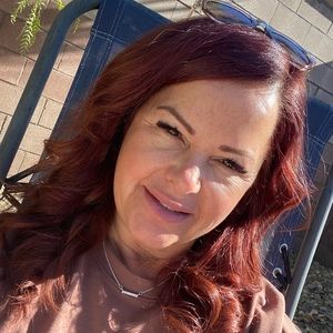 Meet your Posher, Shelley